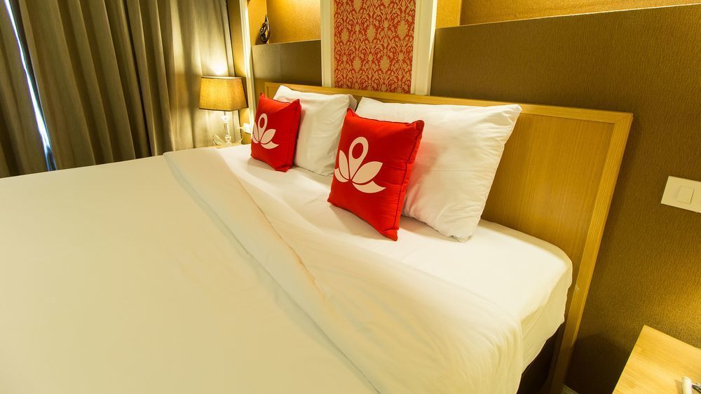 The Aim Sathorn Hotel Bangkok Eksteriør billede